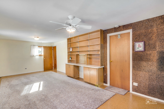 595 Bode Rd, Hoffman Estates, IL 60169 photo 20