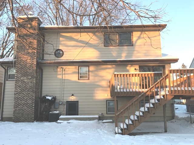 3909 Clearbrook Ave, Mchenry, IL 60050 photo 2
