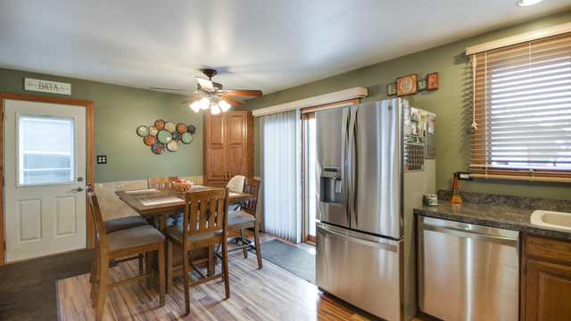 13136 E Playfield Dr, Crestwood, IL 60445 photo 6