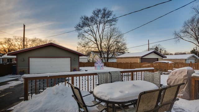 13136 E Playfield Dr, Crestwood, IL 60445 photo 4