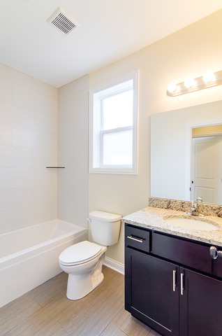3301 S Artesian Ave, Chicago, IL 60608 photo 6