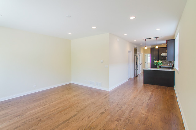 3301 S Artesian Ave, Chicago, IL 60608 photo 3