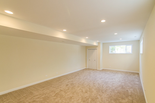 3301 S Artesian Ave, Chicago, IL 60608 photo 7