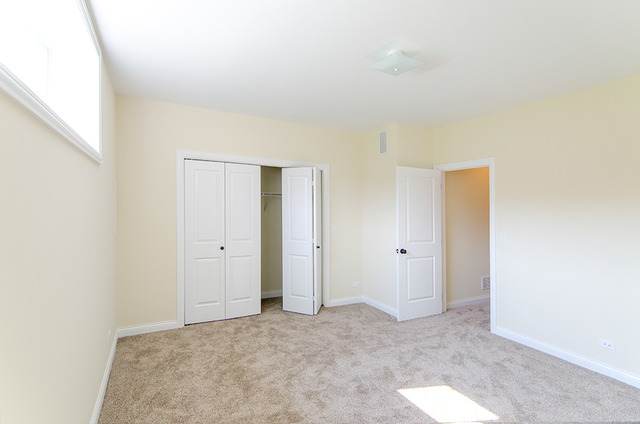 3301 S Artesian Ave, Chicago, IL 60608 photo 9