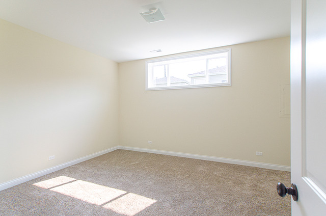 3301 S Artesian Ave, Chicago, IL 60608 photo 8