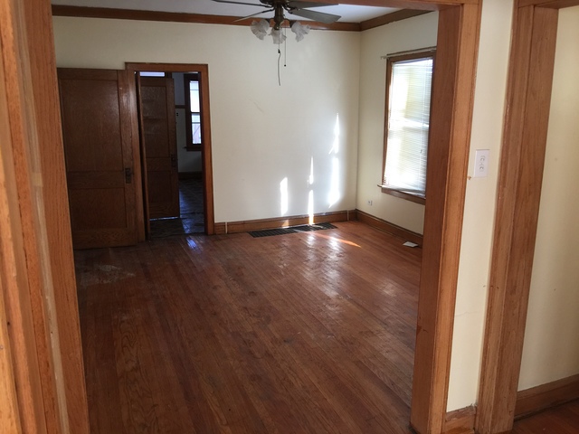 416 E 88th St, Chicago, IL 60619 photo 3