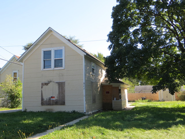 511 7th Ave, Aurora, IL 60505 photo 1