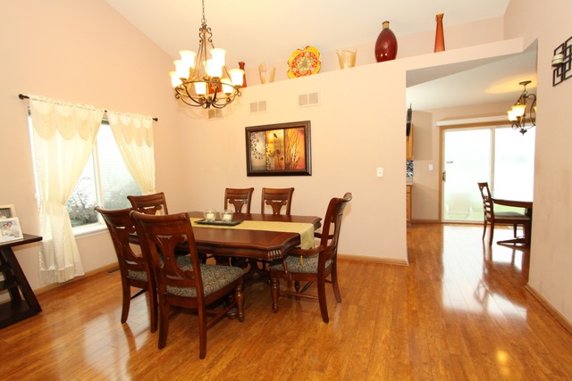 2806 Adobe Dr, Plainfield, IL 60586 photo 3