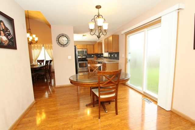 2806 Adobe Dr, Plainfield, IL 60586 photo 5