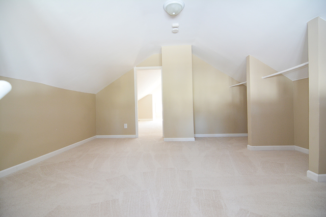 618 Chester Ave, Elgin, IL 60120 photo 13