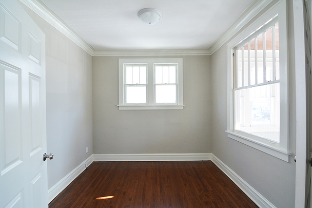 618 Chester Ave, Elgin, IL 60120 photo 8