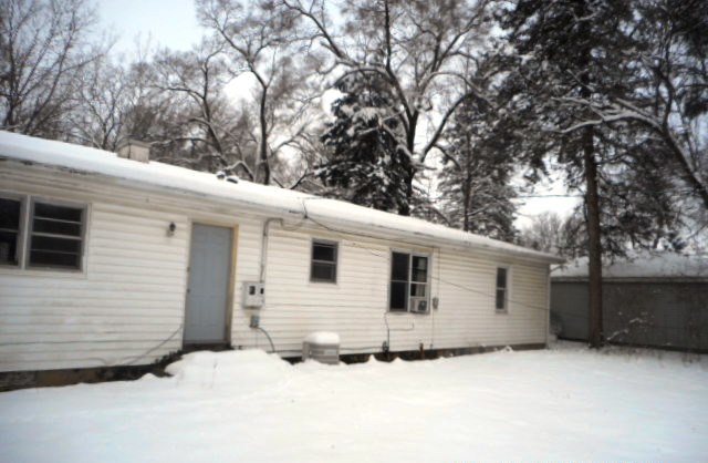 1117 Isabel Dr, Algonquin, IL 60102 photo 2