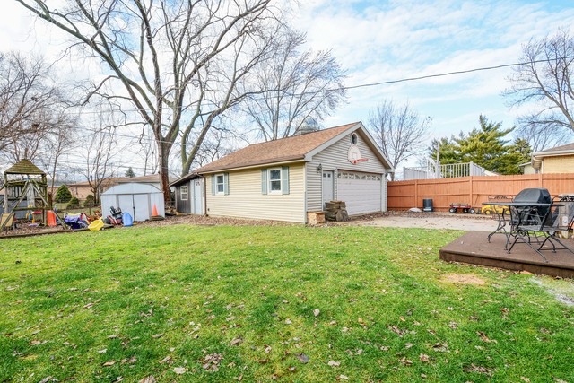 12742 E Playfield Dr, Crestwood, IL 60445 photo 10