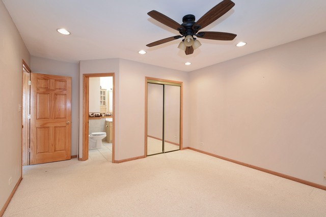 12742 E Playfield Dr, Crestwood, IL 60445 photo 5
