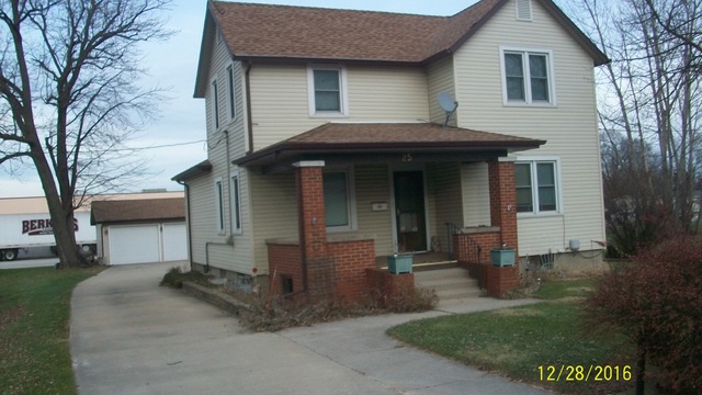 25 E 4th St, Manteno, IL 60950 photo 2