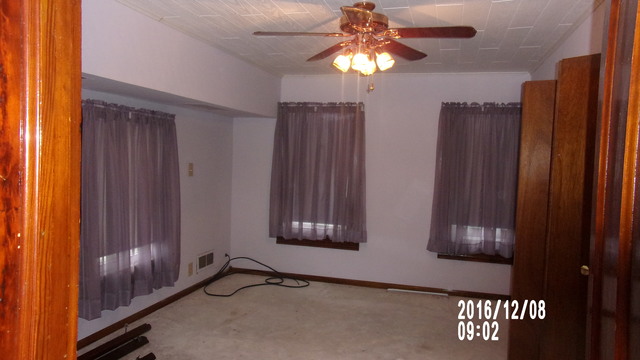 25 E 4th St, Manteno, IL 60950 photo 5
