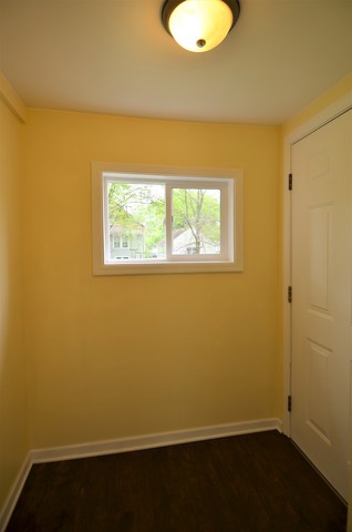 4917 Roberts Rd, Mchenry, IL 60051 photo 14