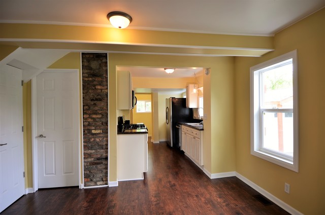 4917 Roberts Rd, Mchenry, IL 60051 photo 5