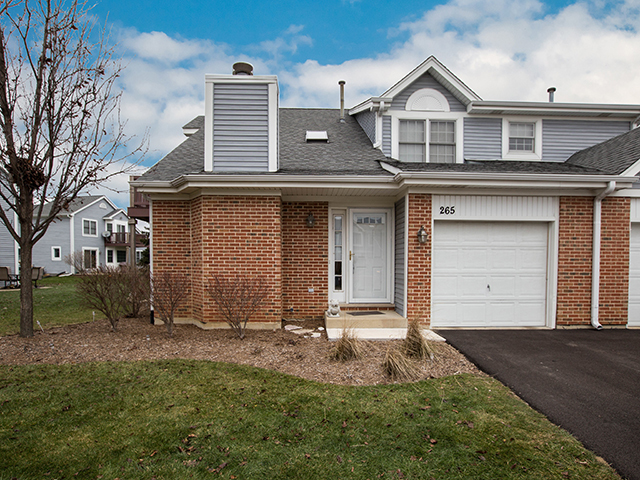 265 Eclipse Dr #29-1, Carol Stream, IL 60188 photo 1