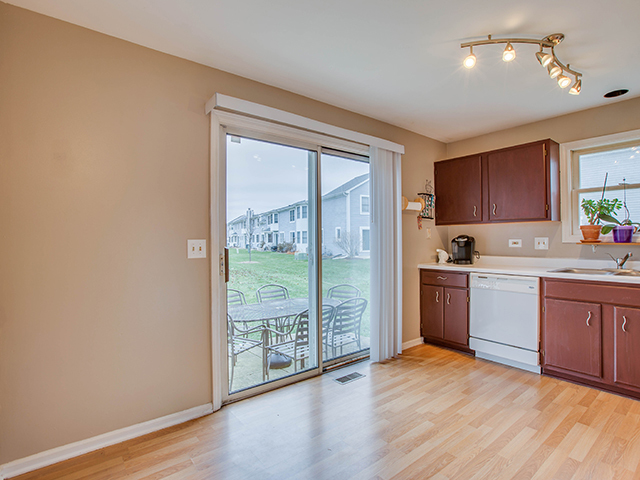 265 Eclipse Dr #29-1, Carol Stream, IL 60188 photo 7