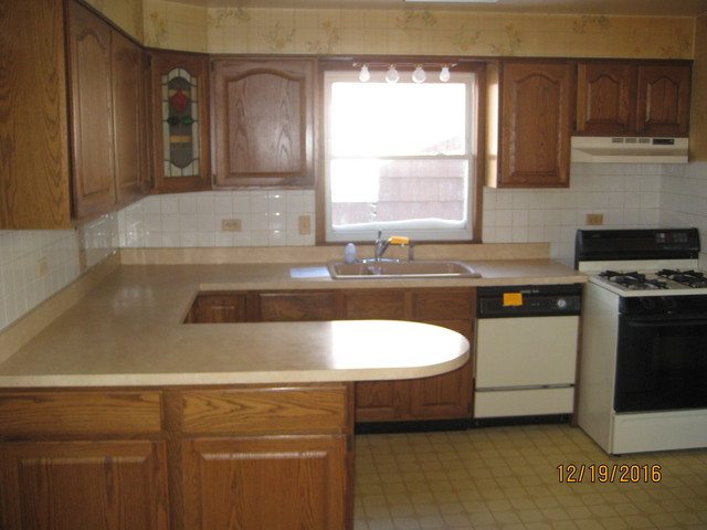4550 Cracow Ave, Lyons, IL 60534 photo 5