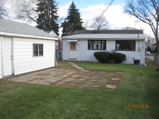 4550 Cracow Ave, Lyons, IL 60534 photo 11