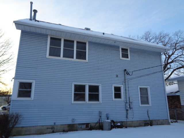 18519 Burnham Ave, Lansing, IL 60438 photo 2