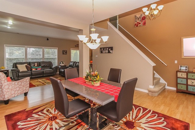 2080 Norwich Dr, Bartlett, IL 60103 photo 7