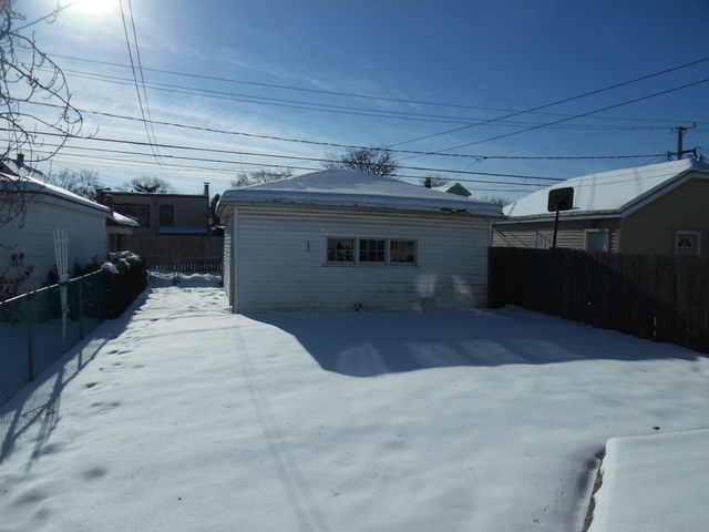 6514 26th St, Berwyn, IL 60402 photo 3