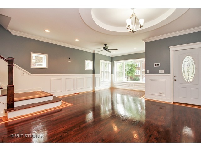 452 E 89th Pl, Chicago, IL 60619 photo 2
