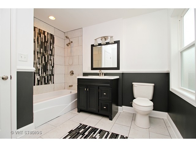 452 E 89th Pl, Chicago, IL 60619 photo 13