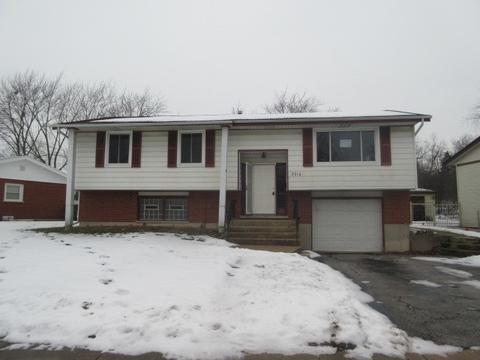 3210 Maple Ln, Hazel Crest, IL 60429 photo 1