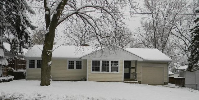 766 Oak St, Elgin, IL 60123 photo 16