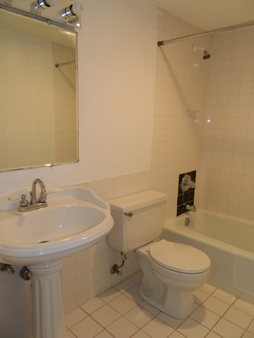 224 E Bailey Rd #A, Naperville, IL 60565 photo 6
