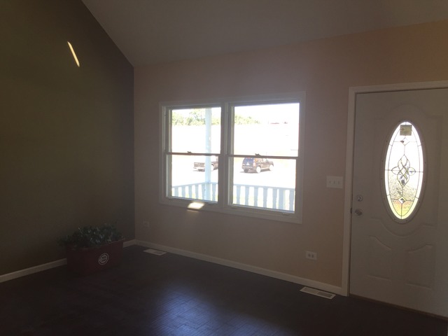 1013 Bangs St, Aurora, IL 60505 photo 6