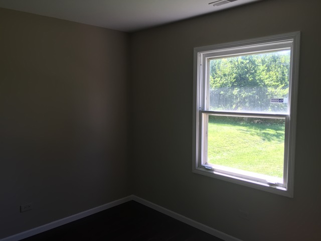 1013 Bangs St, Aurora, IL 60505 photo 11