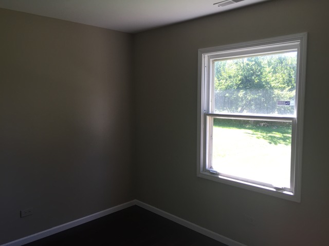 1013 Bangs St, Aurora, IL 60505 photo 10