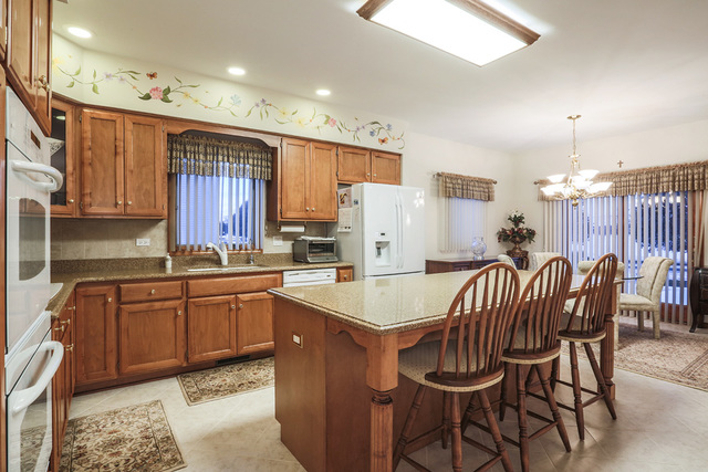 13525 Rockefeller Dr, Plainfield, IL 60544 photo 10