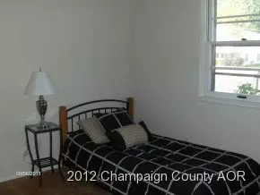 1918 Crescent, Champaign, IL 61821 photo 6