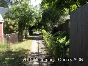 1918 Crescent, Champaign, IL 61821 photo 13