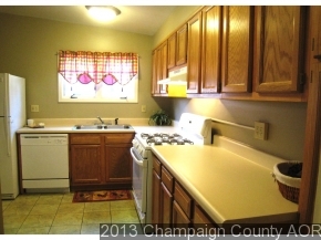 1515 Collier Ave, Rantoul, IL 61866 photo 6
