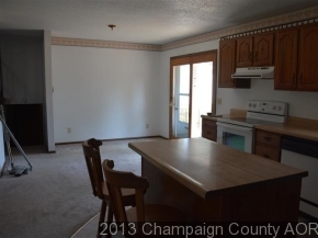 220 E Springfield Rd, Arcola, IL 61910 photo 5