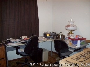 3214 Kimberly Dr, Champaign, IL 61821 photo 3