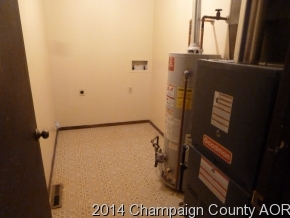 1702 Stratford Dr, Champaign, IL 61821 photo 9