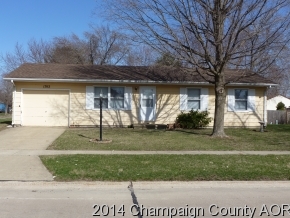 1702 Stratford Dr, Champaign, IL 61821 photo 1