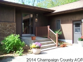 41 Glenn Dr, White Heath, IL 61884 photo 3
