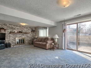 1605 Harbor Point Dr, Champaign, IL 61821 photo 13