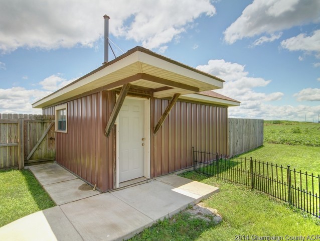 106 Gilroy St, Sidell, IL 61876 photo 23