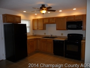 1907 Sangamon Dr, Champaign, IL 61821 photo 8