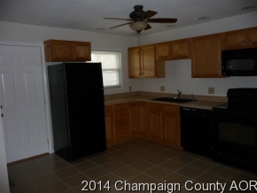 1907 Sangamon Dr, Champaign, IL 61821 photo 9